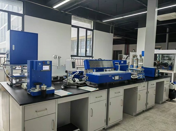 TMAX Engineers Demonstrate The Complete Pouch Cell Production Process at The Chinese Academy of Sciences